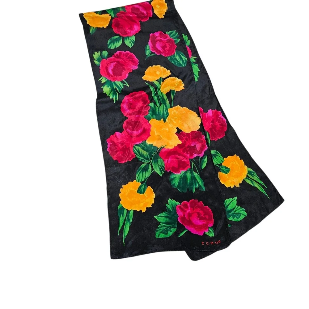 Echo oblong scarf